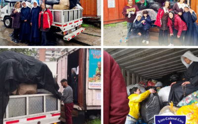 Caravana Entrega de Tapitas a la Fundación Damas de café del Hospital Luis Calvo Mackenna